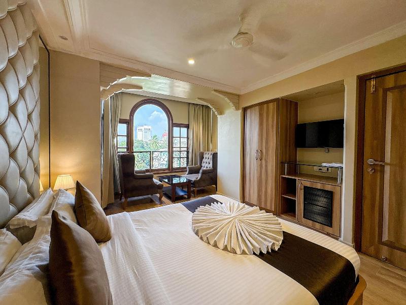 Gulf Hotel image