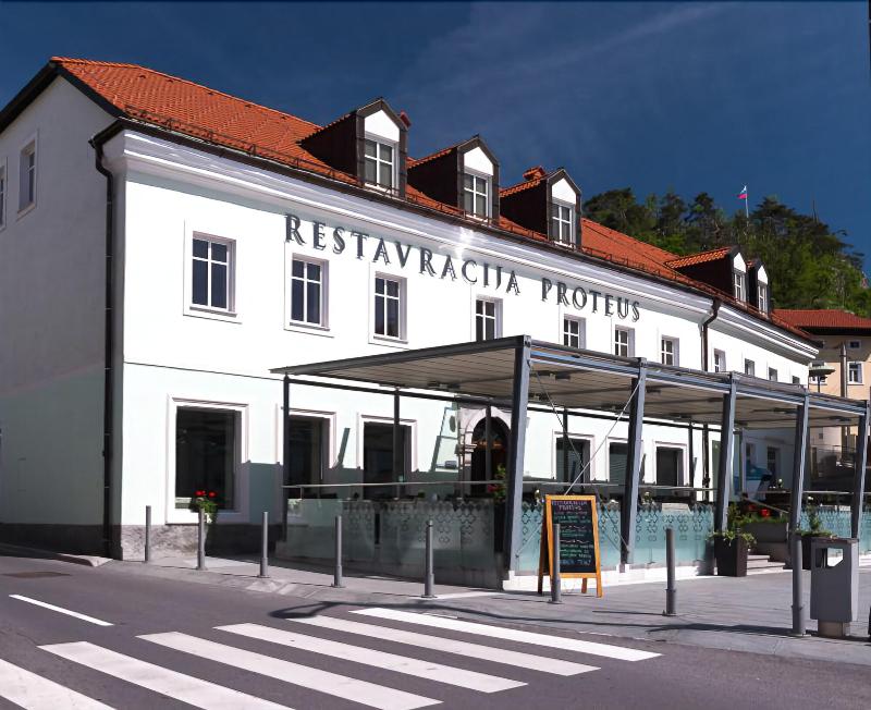 Postojna Cave Rooms & Apartments Proteus image