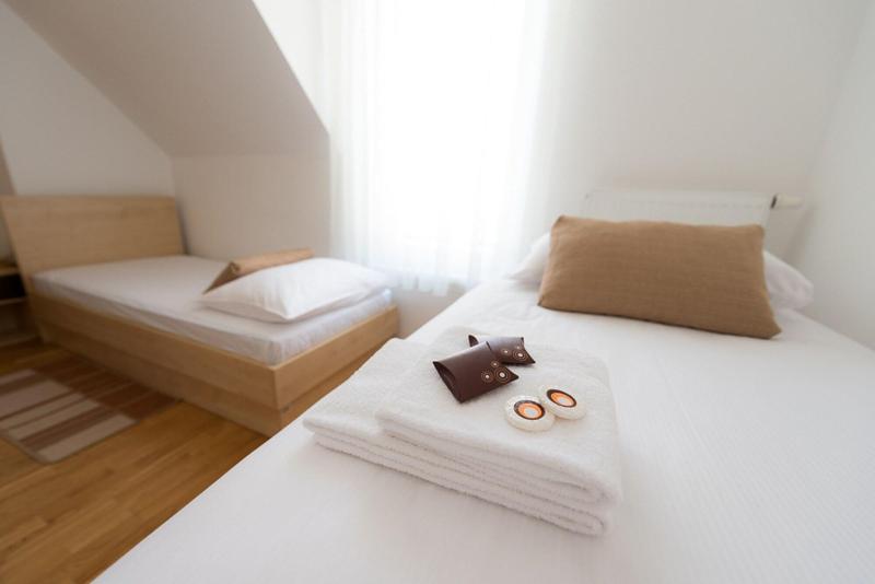 Postojna Cave Rooms & Apartments Proteus image