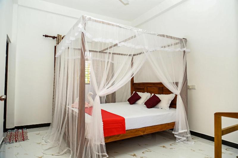 Wayside Guest image