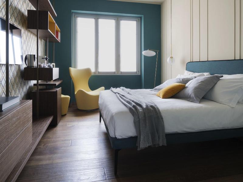 Castello Sforzesco Suites By Brera Apartments image