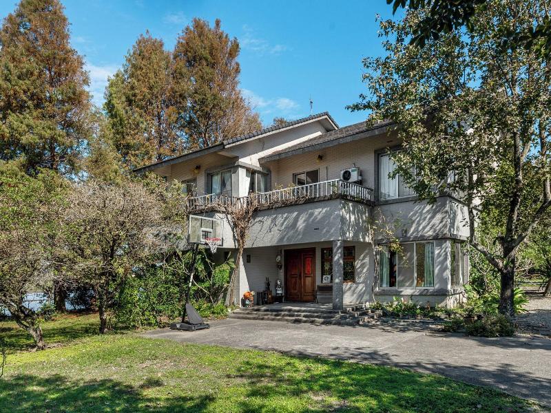 Green Forest Villa image