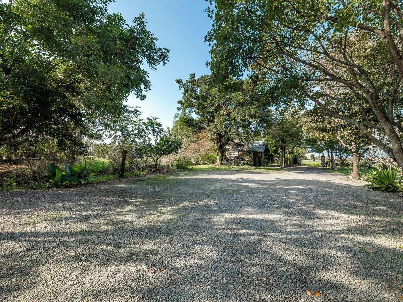 Green Forest Villa image