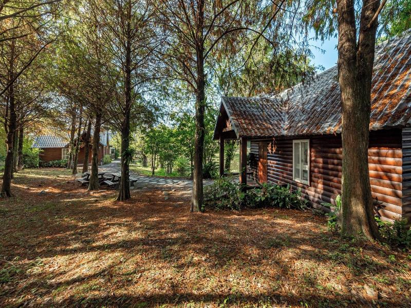 Green Forest Villa image