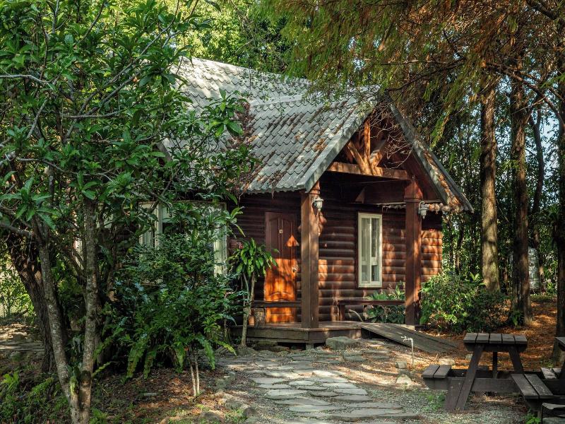 Green Forest Villa image