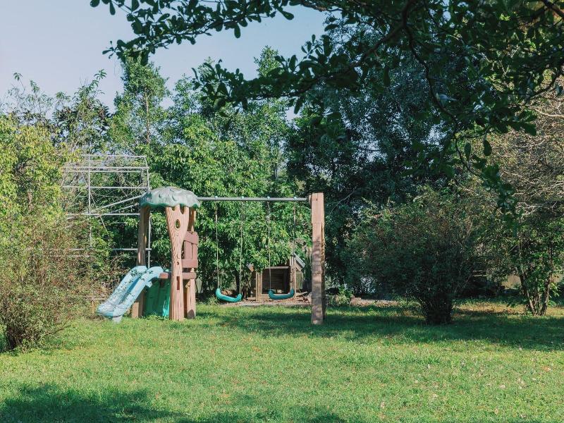 Green Forest Villa image