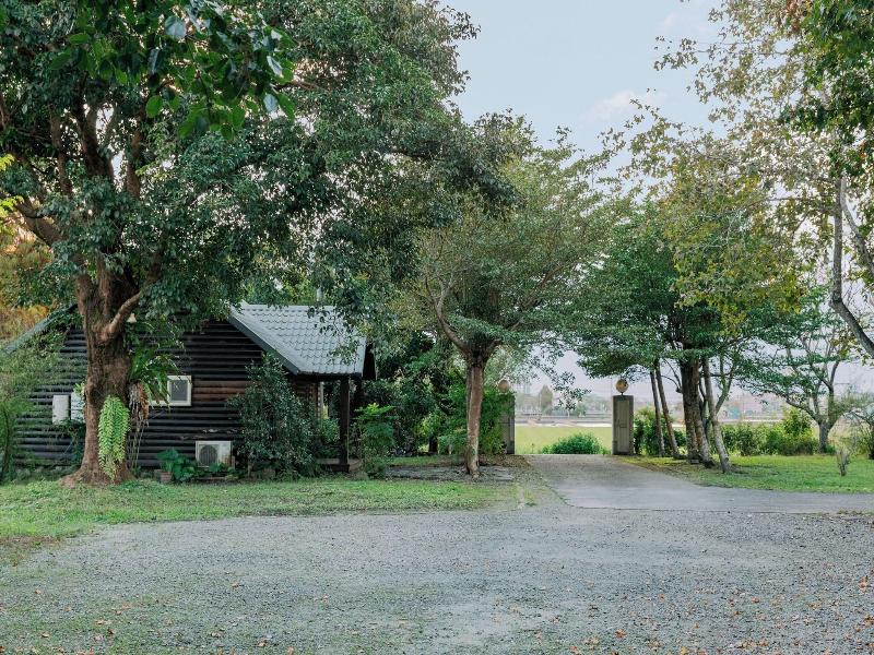 Green Forest Villa image