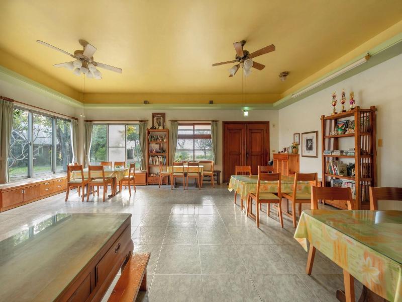 Green Forest Villa image