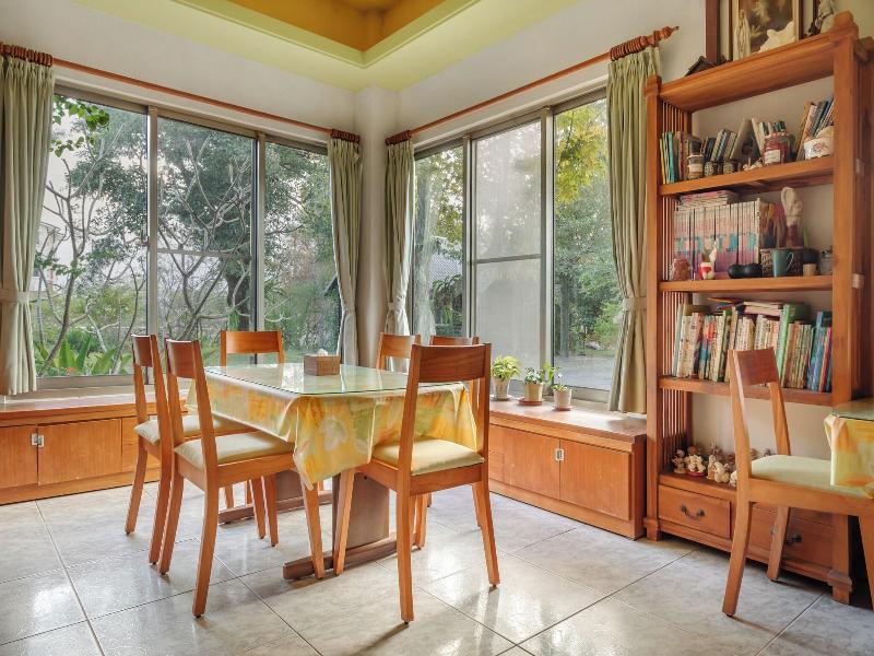 Green Forest Villa image