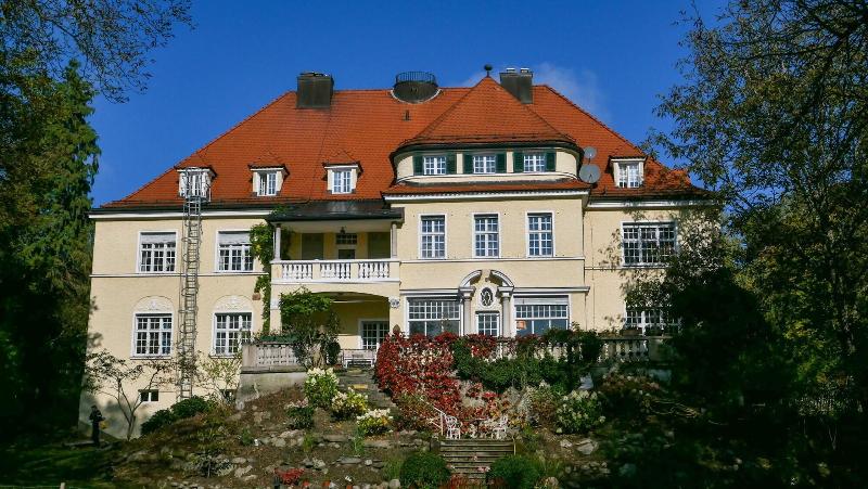 Schloss Mörlbach — photo 2