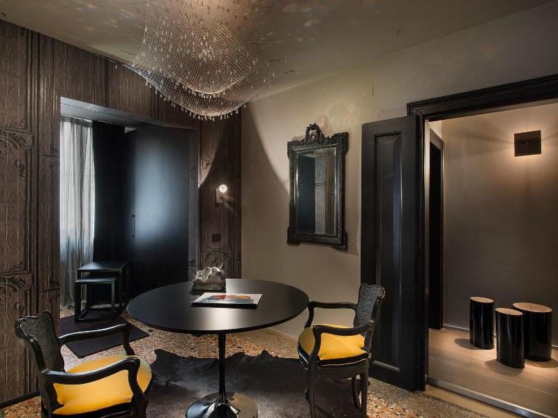 Charming House Dd724 image