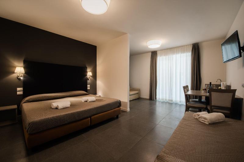 Garda Guest House image