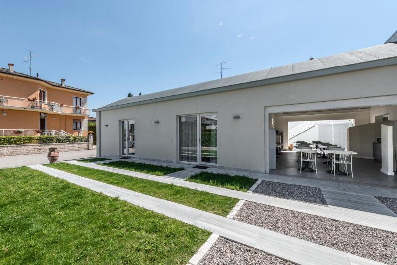 Garda Guest House image