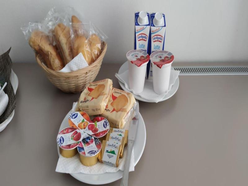 Garda Guest House image