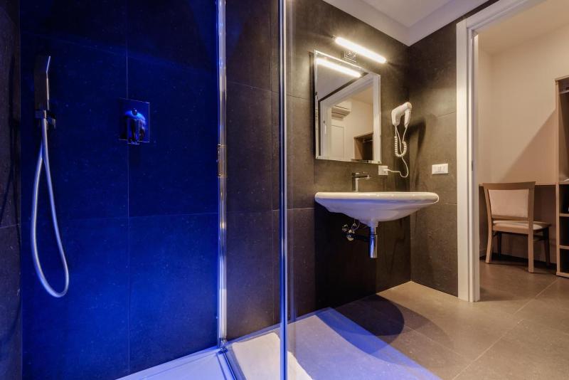 Garda Guest House image