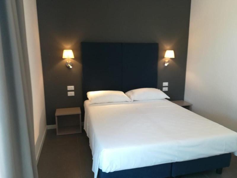 Garda Guest House image
