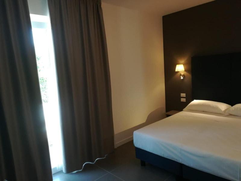 Garda Guest House image