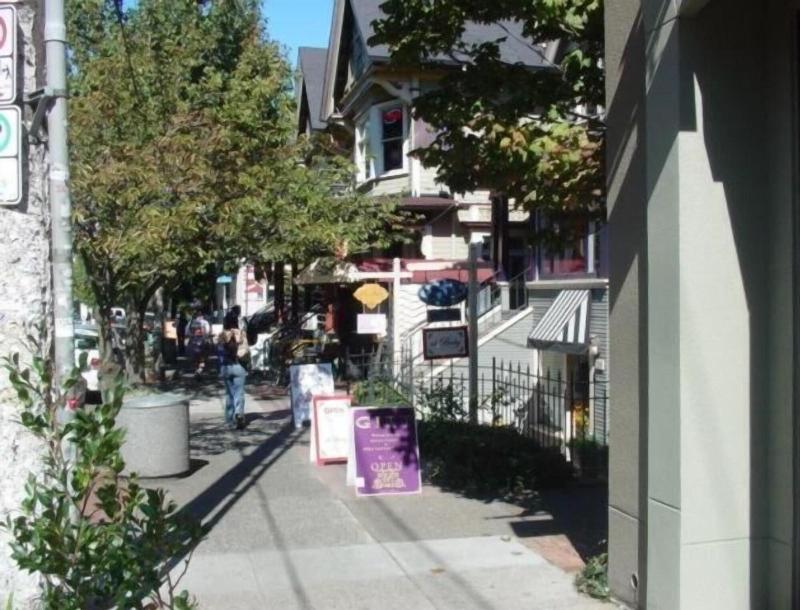 Portland International Guesthouse image