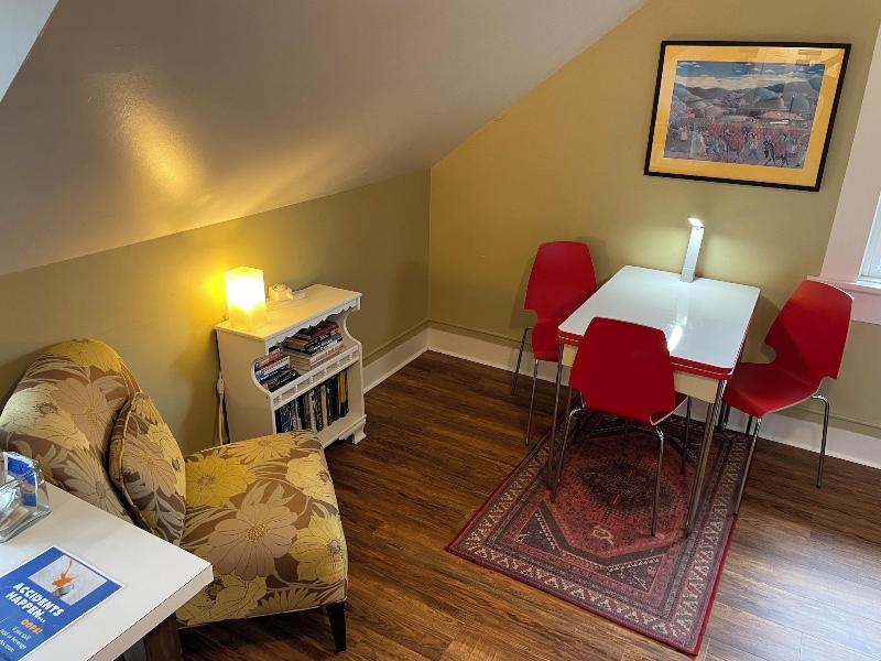 Portland International Guesthouse image