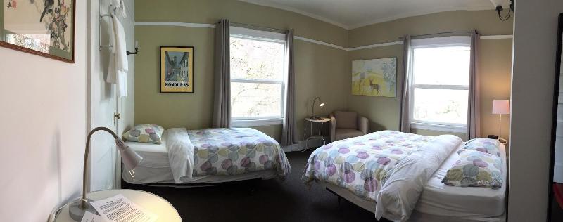 Portland International Guesthouse image