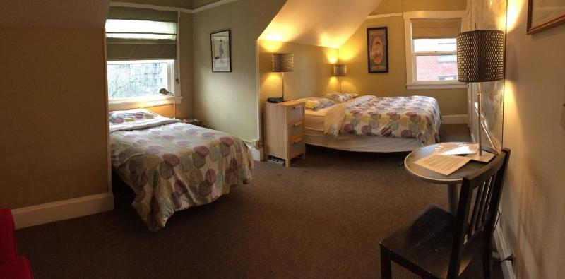 Portland International Guesthouse image