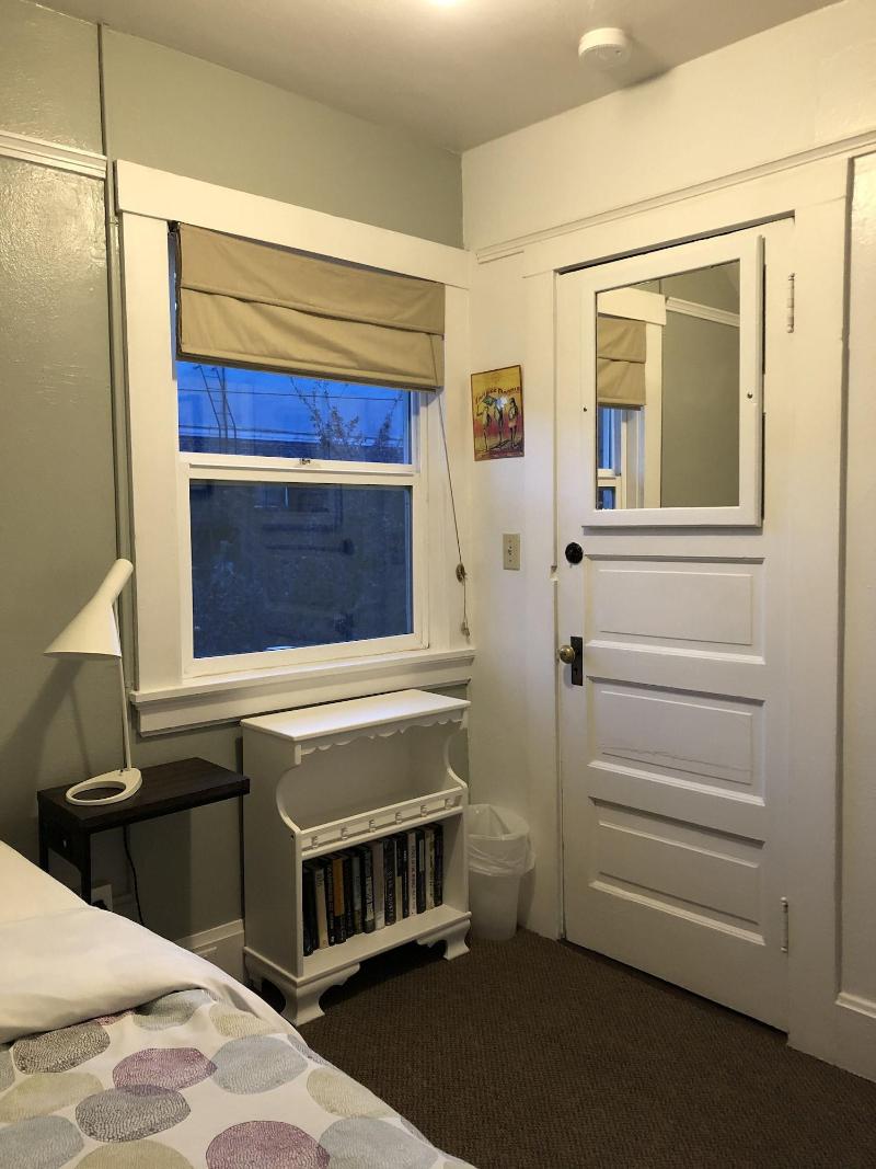 Portland International Guesthouse image
