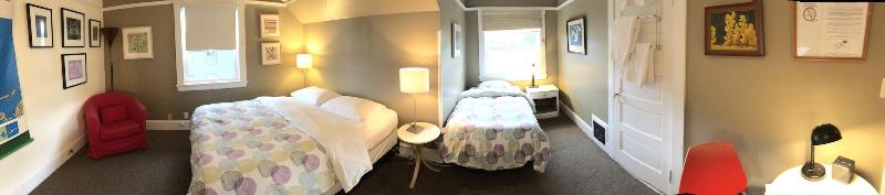 Portland International Guesthouse image