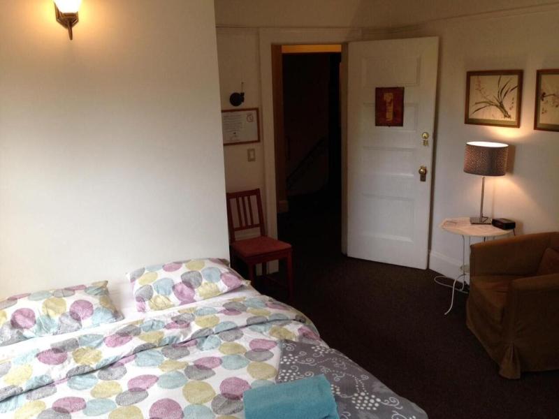 Portland International Guesthouse image