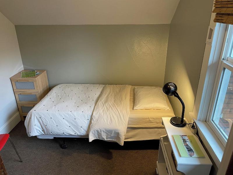 Portland International Guesthouse image