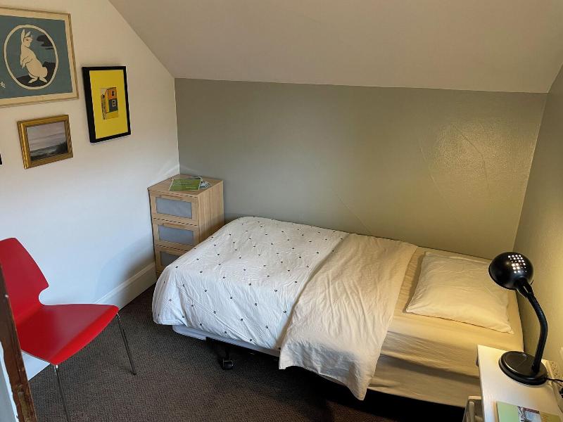 Portland International Guesthouse image