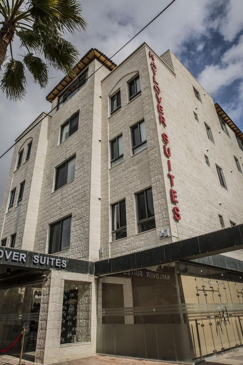 Naylover Hotel Suites — exterior view