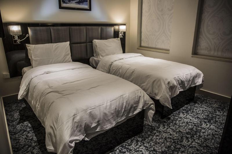 Naylover Hotel Suites image