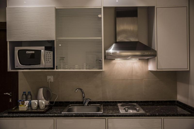 Naylover Hotel Suites image