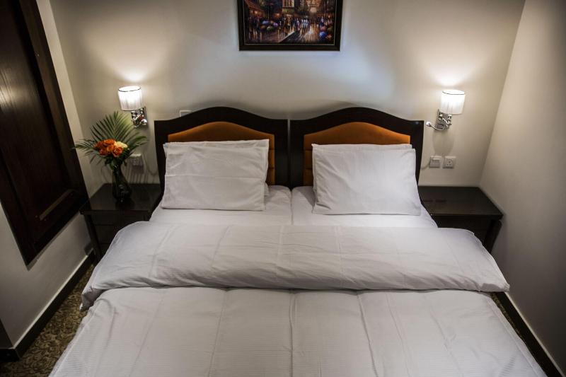 Naylover Hotel Suites image
