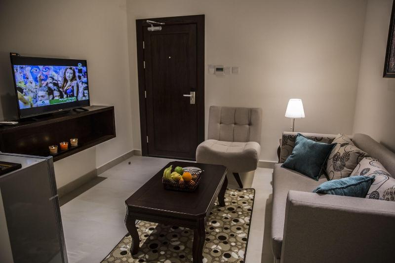 Naylover Hotel Suites image