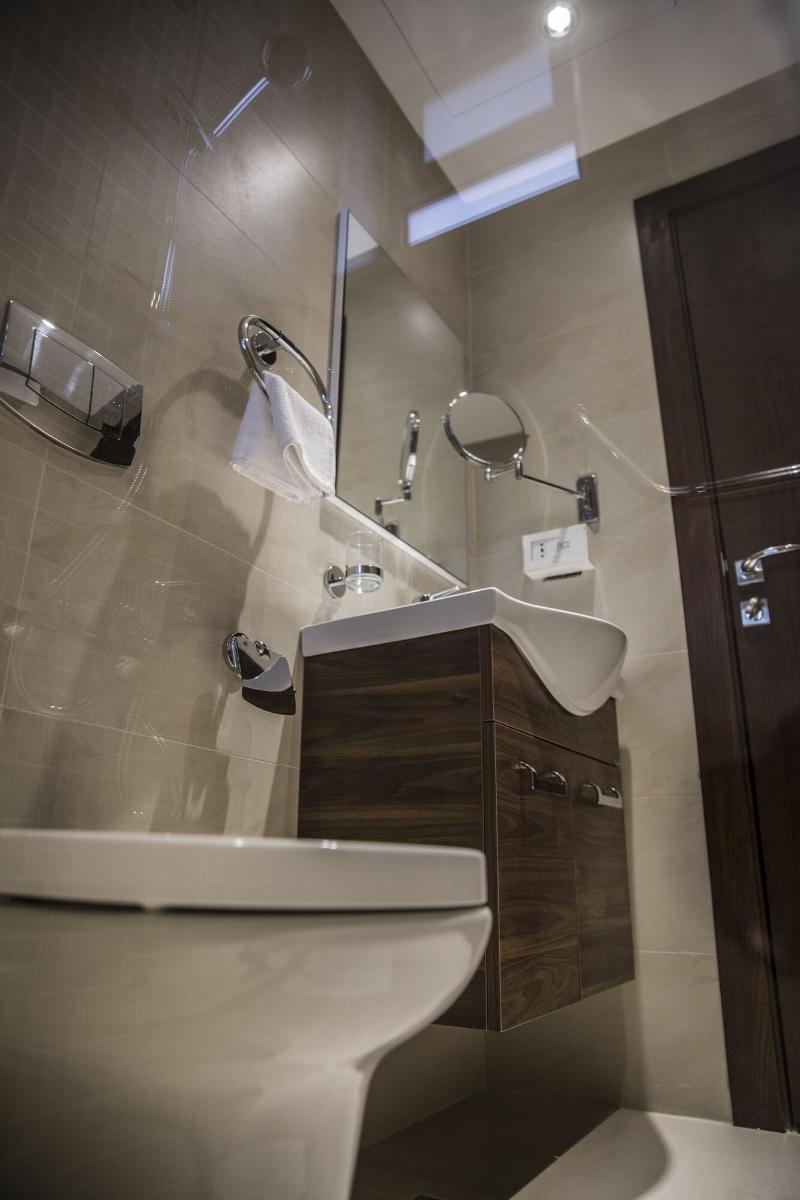 Naylover Hotel Suites image