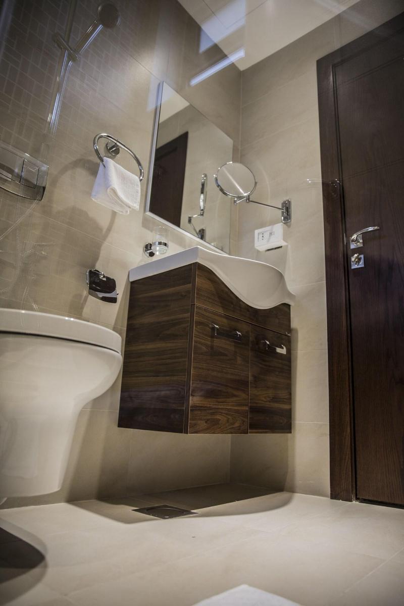 Naylover Hotel Suites image