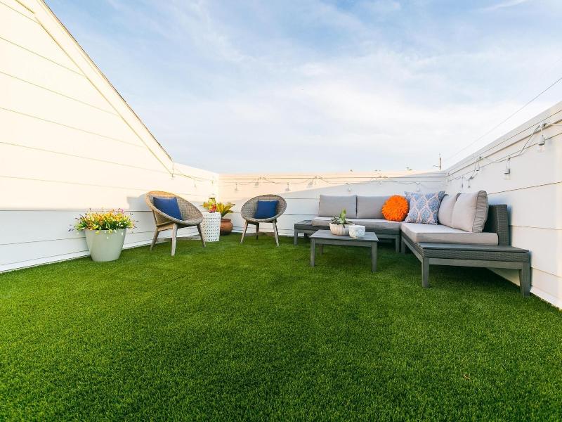 Montrose Guesthouse Suites image