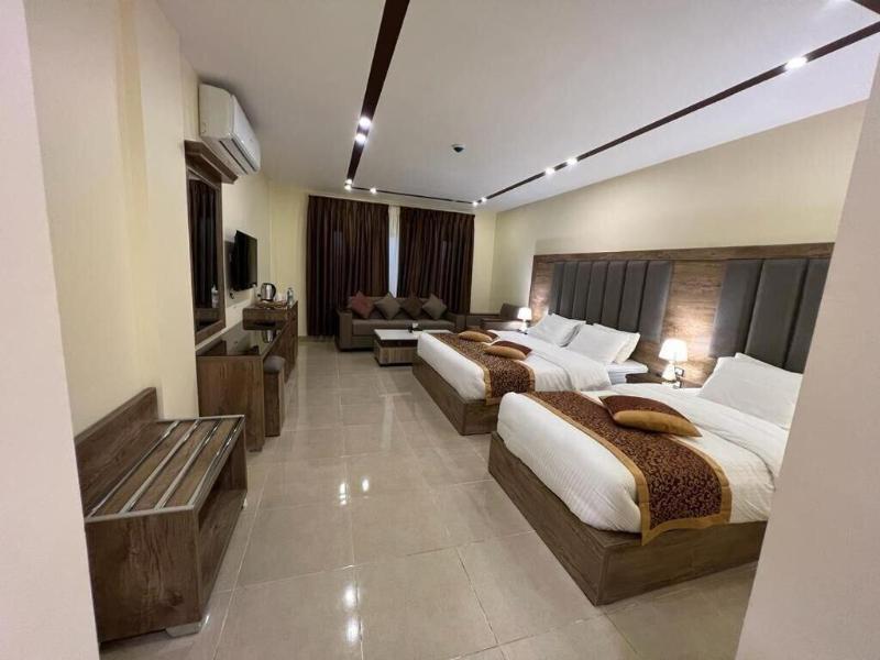 Shaqilath Hotel image
