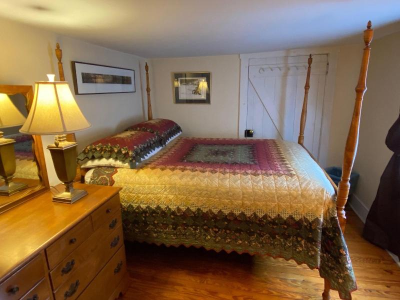 Inn At Lincoln Square image