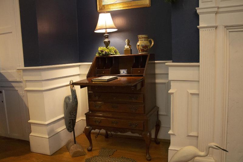 Inn At Lincoln Square image