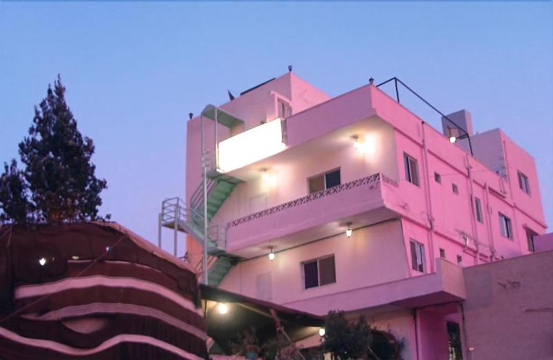 Valentine Inn image