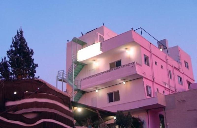 Valentine Inn image