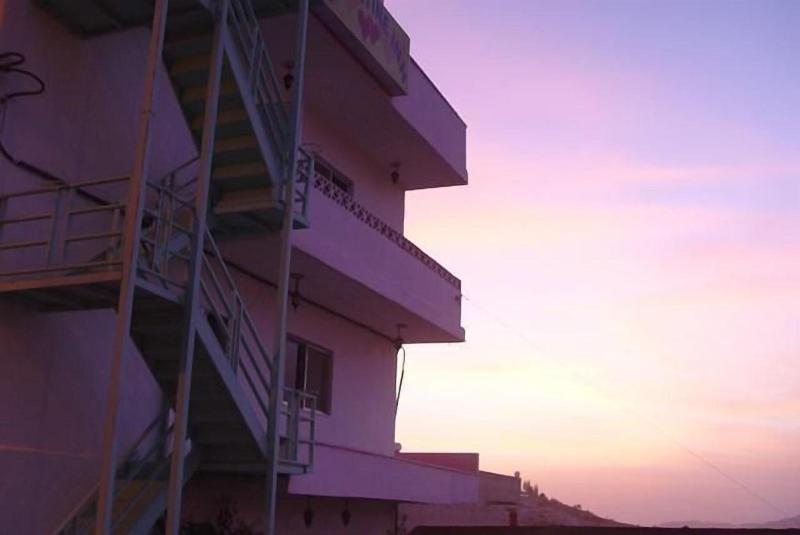 Valentine Inn image