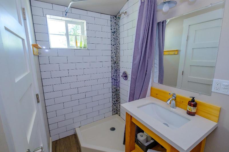 Eastside Guesthouse image