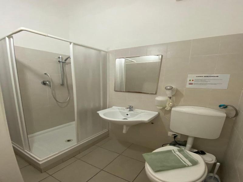 Golden Dream Guest House image