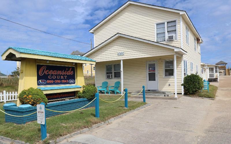 Oceanside Court By Kees Vacations