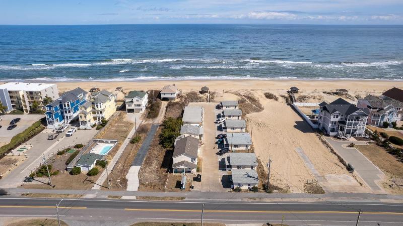 Oceanside Court By Kees Vacations