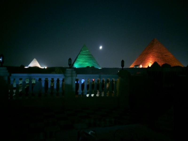 Royal Pyramids Inn image