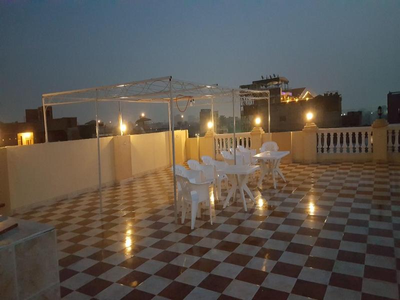 Royal Pyramids Inn image